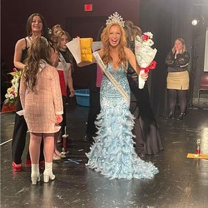 Pageant winning dress!!